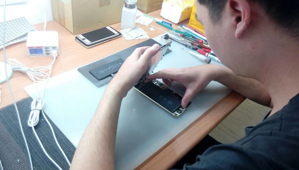 鼎威iPhone維修(24).jpg