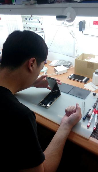 鼎威iPhone維修(19).jpg
