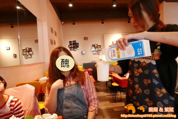 1557244079-2866176316_n