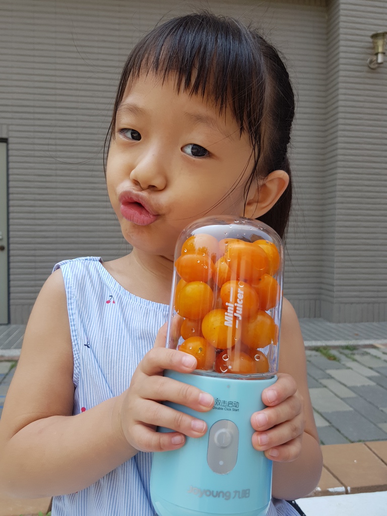 九陽JYL-C902D 隨行電動果汁機 (45).jpg