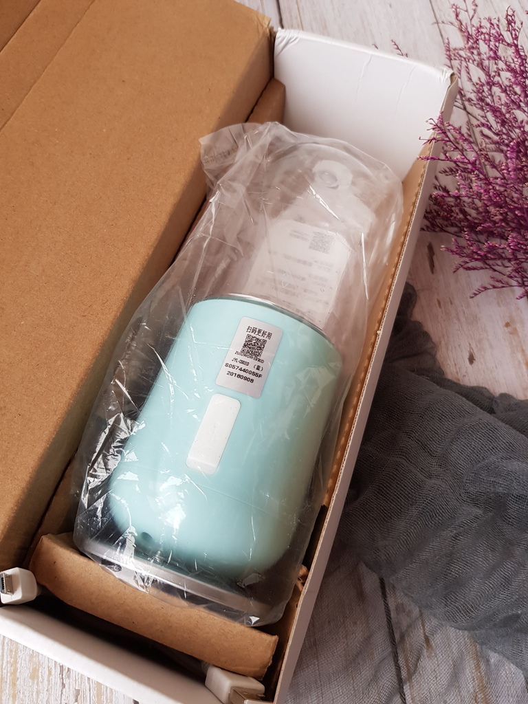 九陽JYL-C902D 隨行電動果汁機 (5).jpg