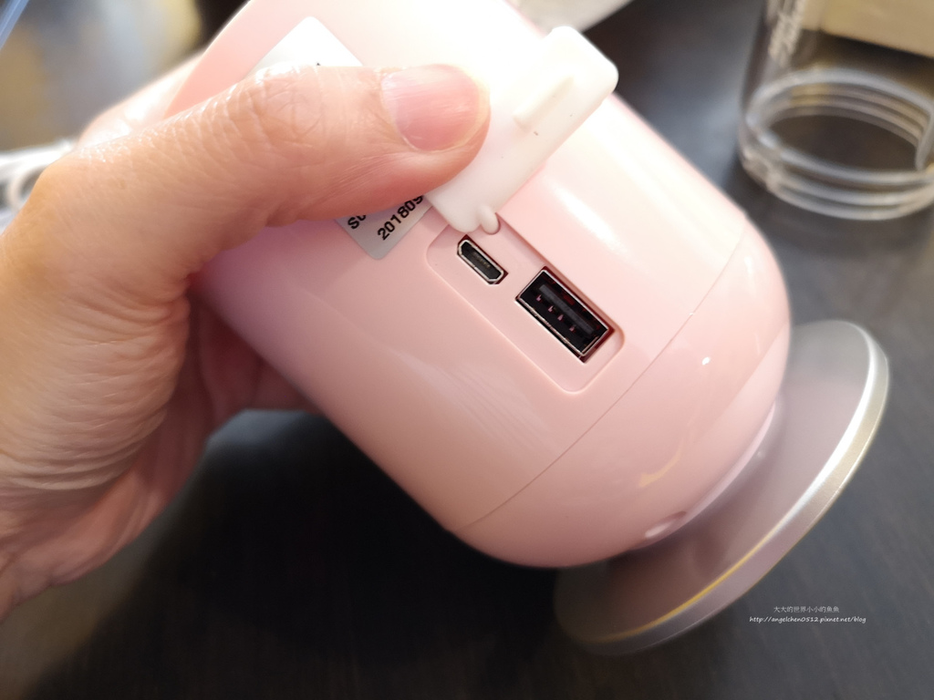 九陽JYL-C902D 電動隨行果汁機9.jpg