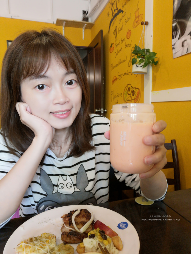 九陽JYL-C902D 電動隨行果汁機17.jpg