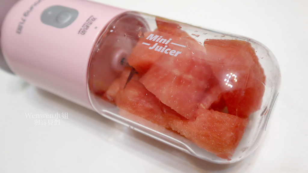 2019.05 九陽JYLC902D 電動隨行果汁機 (21).JPG