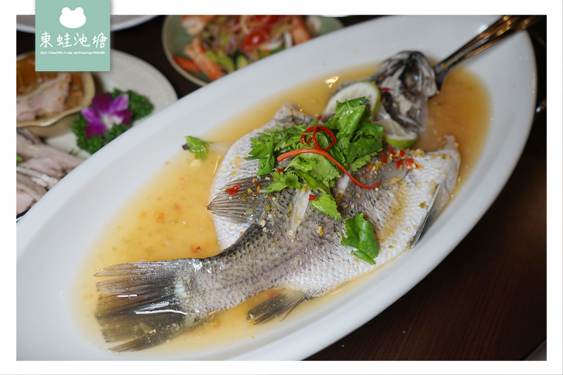 【台中南屯區泰式料理推薦】起源於1995年的泰國菜 自備專屬停車場 泰式傳統服裝體驗 湄南河泰式庭園餐廳