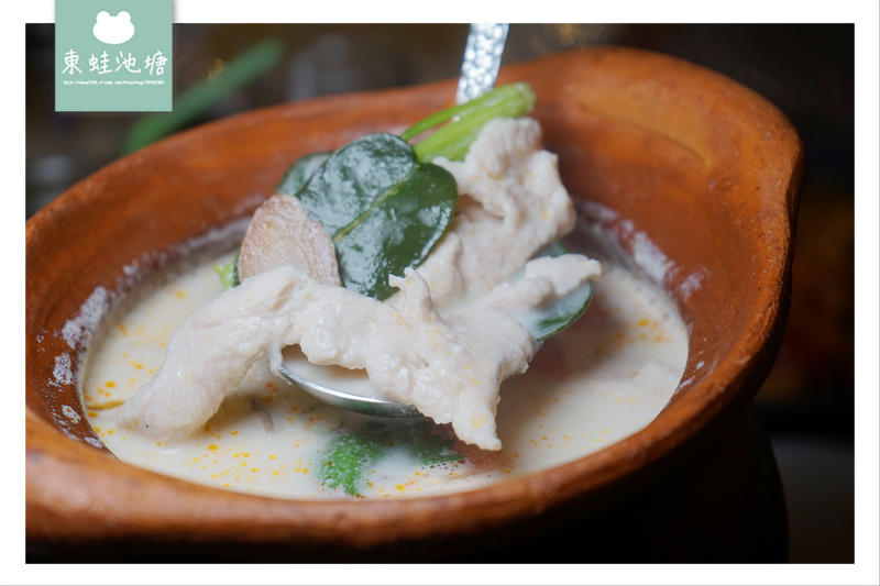 【台中南屯區泰式料理推薦】起源於1995年的泰國菜 自備專屬停車場 泰式傳統服裝體驗 湄南河泰式庭園餐廳