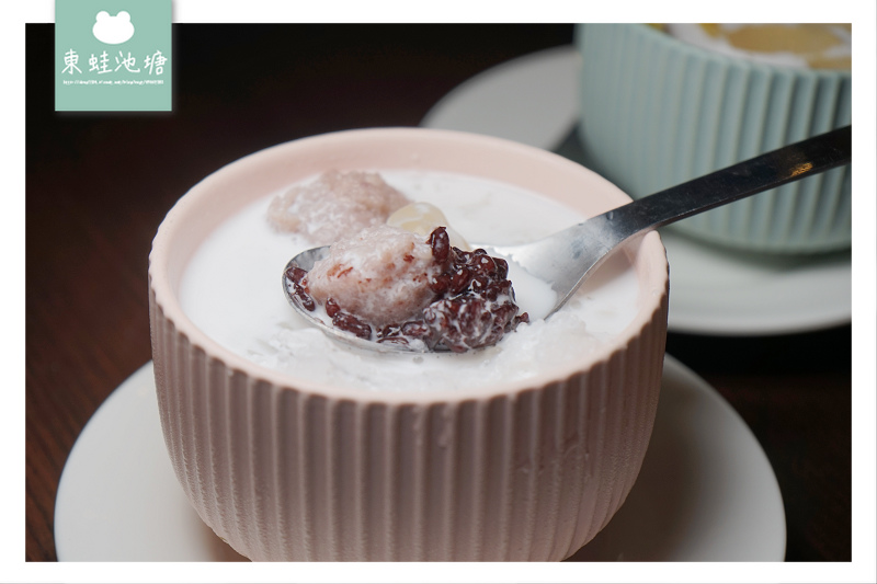 【台中南屯區泰式料理推薦】起源於1995年的泰國菜 自備專屬停車場 泰式傳統服裝體驗 湄南河泰式庭園餐廳