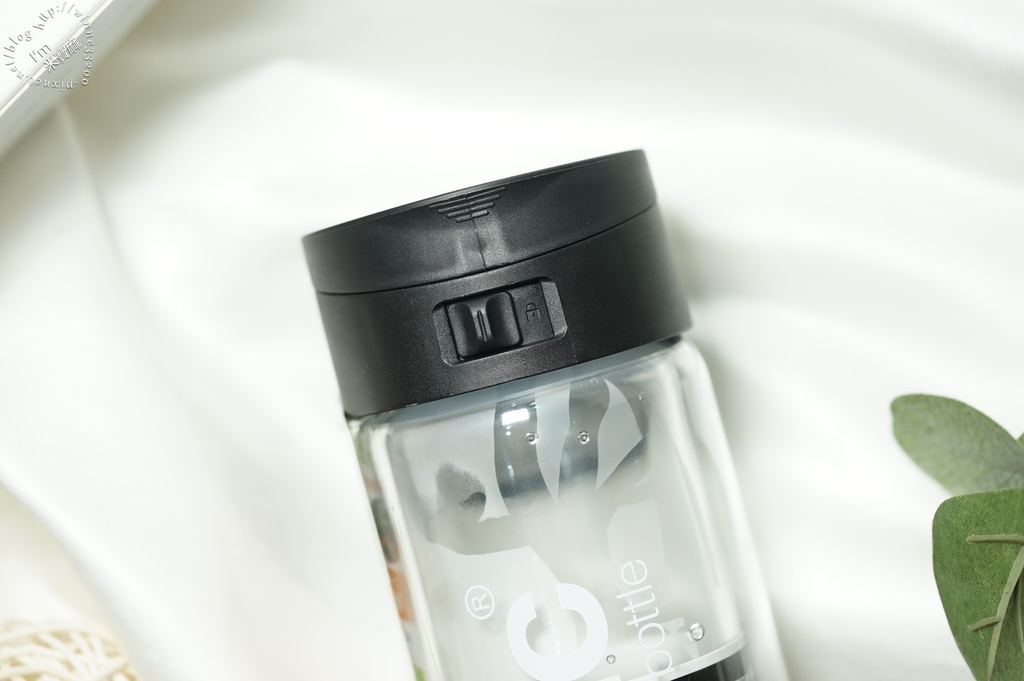 Glasstic 玻璃水瓶 泡茶杯 (9)