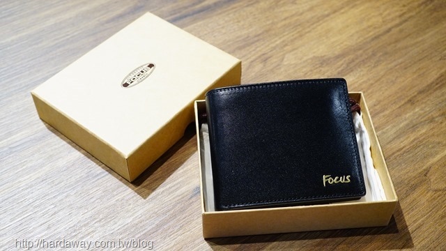 FOCUS原皮時尚黑簡約拉鍊男短夾