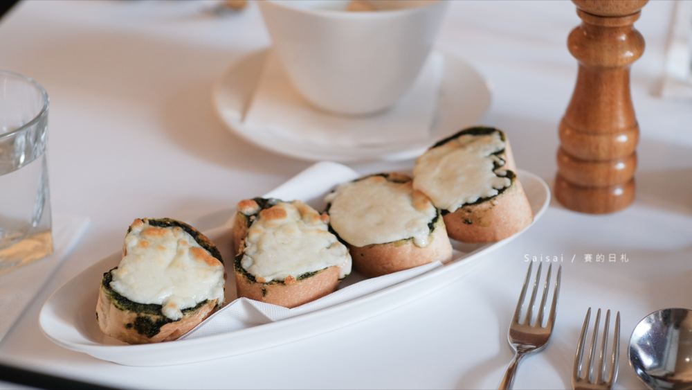 台中西屯牛排 菲菲花園 義式餐廳 聚餐約會 風味美國肋眼牛排 賽的日札-10.png