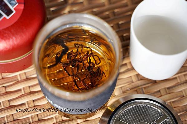 【宜龍EILONG】#茶覺系列 #旅行茶具組 #玻璃茶壺 #316不鏽鋼 #輕巧便攜 (13).JPG