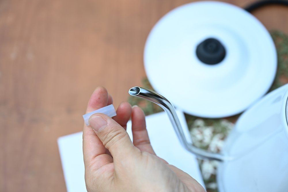 電子溫控手沖細口壺 SWB-29N