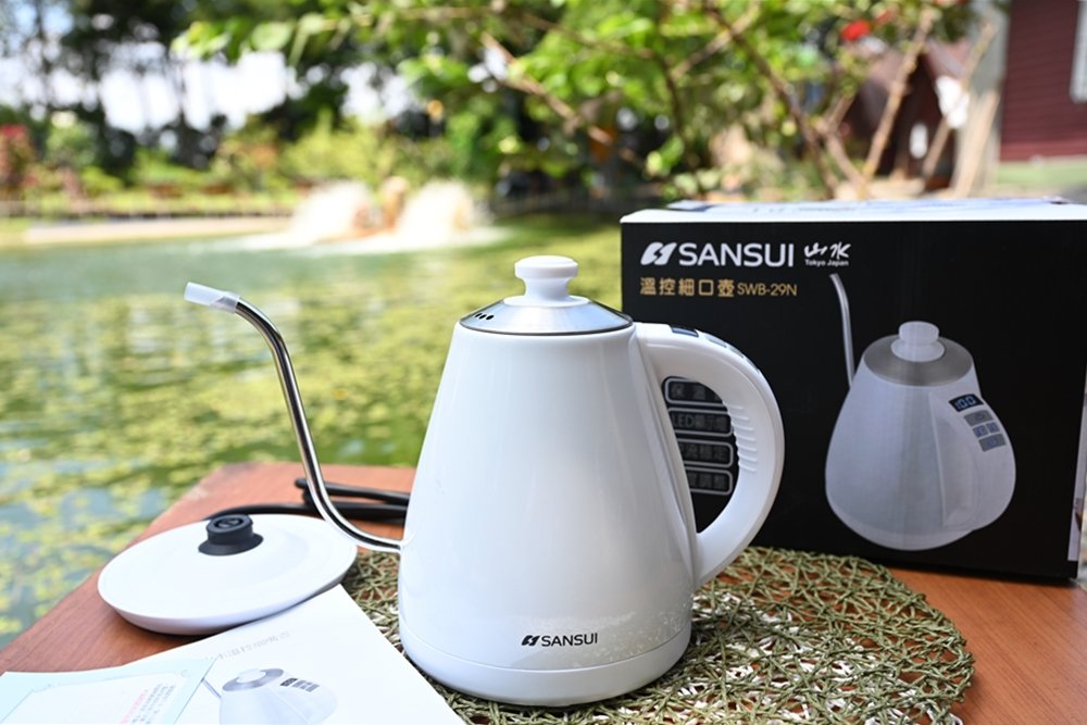 電子溫控手沖細口壺 SWB-29N