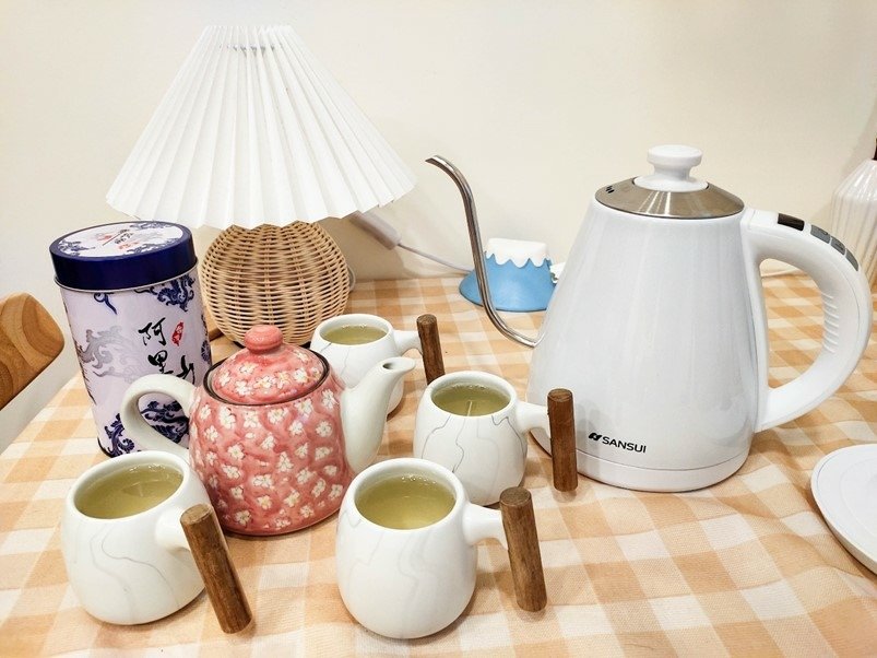 電子溫控手沖細口壺 SWB-29N