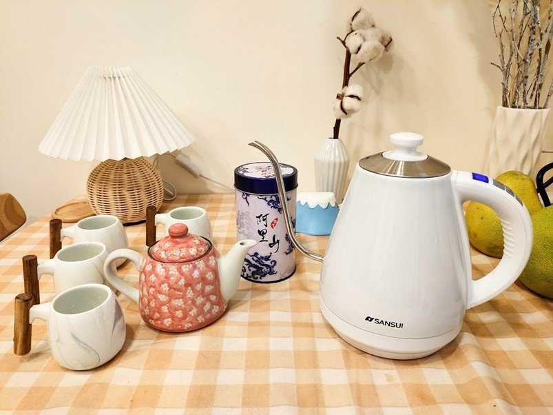 電子溫控手沖細口壺 SWB-29N