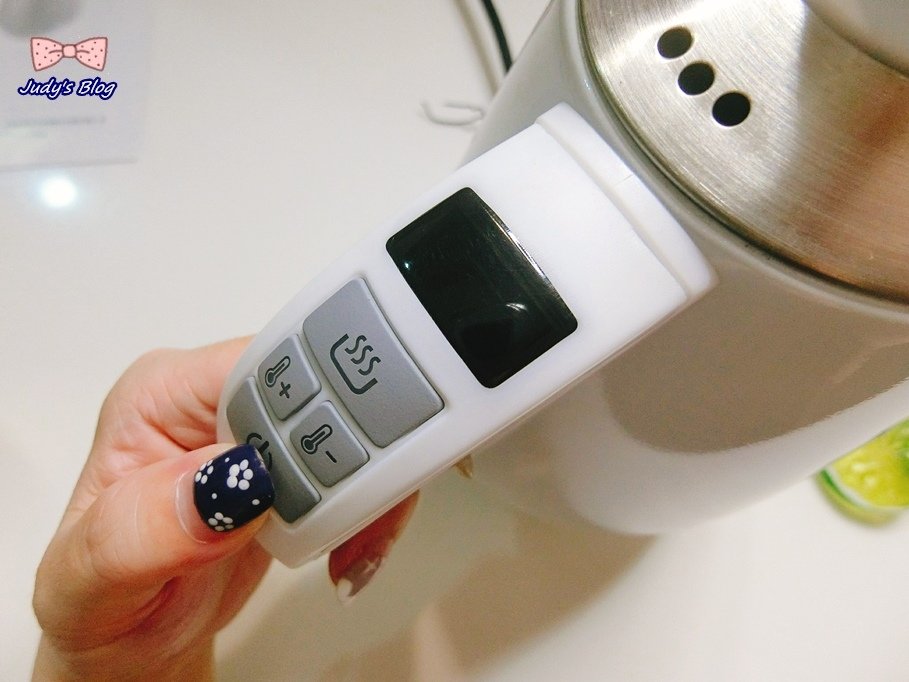 電子溫控手沖細口壺 SWB-29N