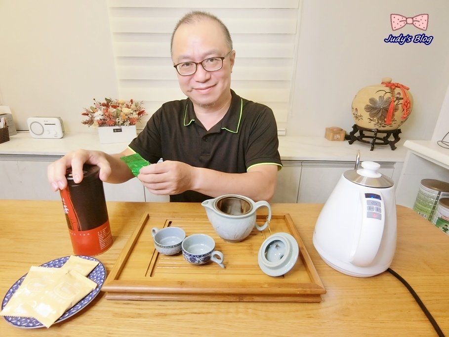 電子溫控手沖細口壺 SWB-29N